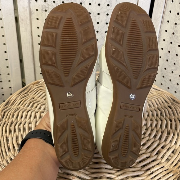 Italian leather - Picture 7 of 9